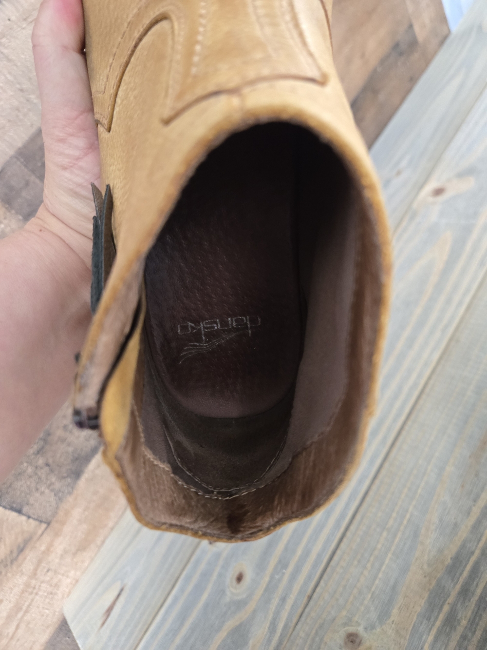 Dansko Veronica ankle booties, honey distressed leather Women’s Size 40 - Picture 9 of 11